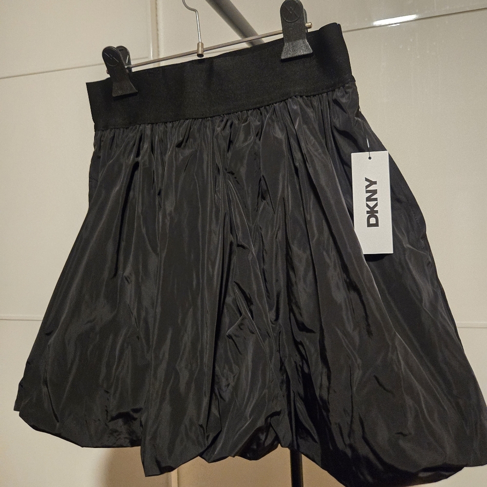 DKNY Pull On Mini Bubble Skirt (Xs)